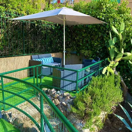 Apartment Wave House Exclusive Patio Surrounded In The Green
